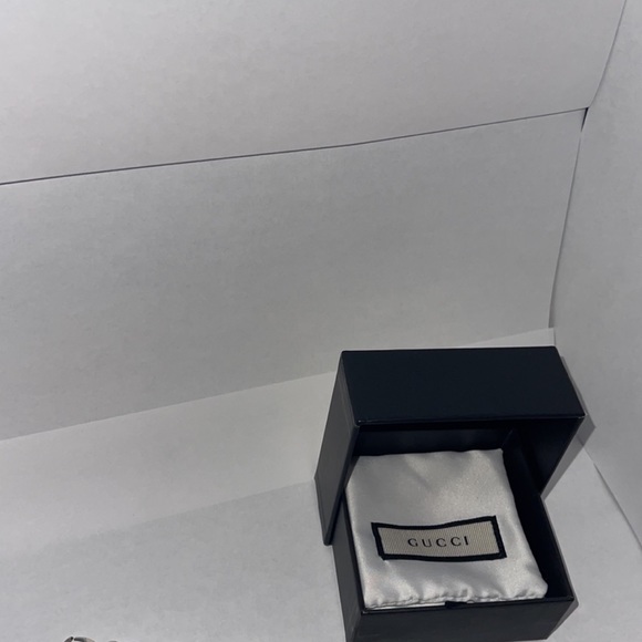 Gucci 6.5 Sliver Interlocking G Bracelet - Picture 6 of 6